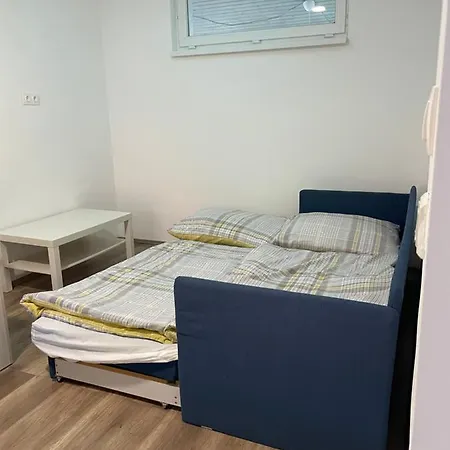 Leda Vendeghaz Apartamento Balatonfenyves