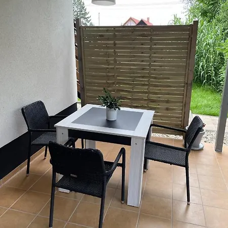 Leda Vendeghaz Balatonfenyves