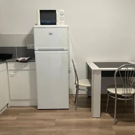 Leda Vendeghaz * Балатонфеньвеш