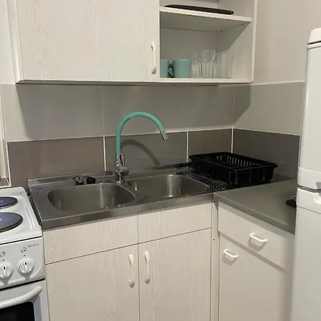 Leda Vendeghaz Balatonfenyves