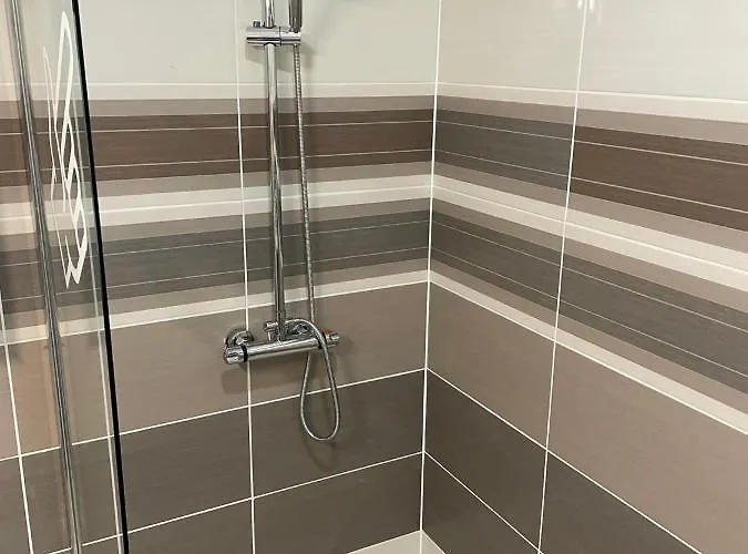 アパート Leda Vendeghaz バラトンフェニヴェシュ