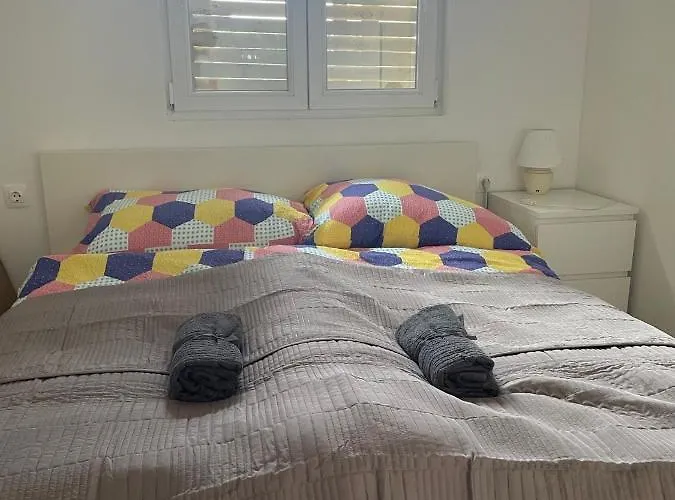 Leda Vendeghaz バラトンフェニヴェシュ