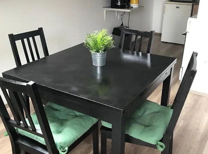 Leda Vendeghaz アパート