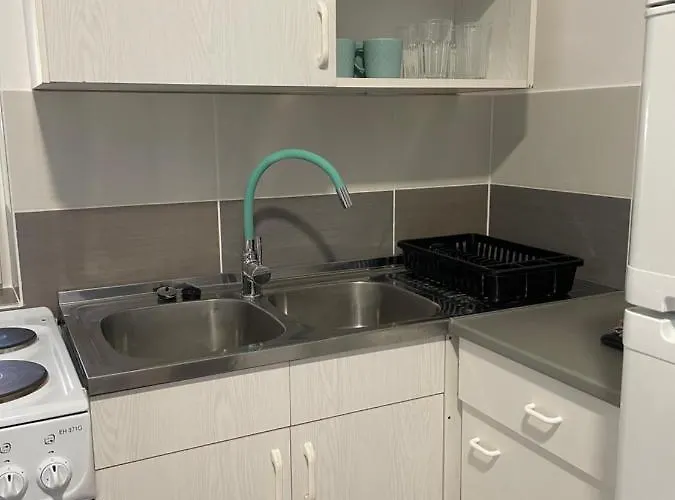 Leda Vendeghaz バラトンフェニヴェシュ