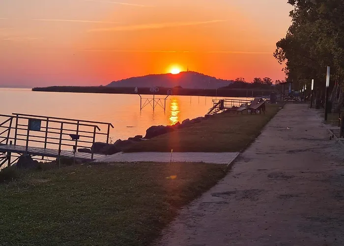 Leda Vendeghaz アパート *