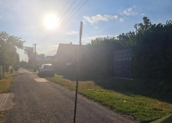 Leda Vendeghaz * バラトンフェニヴェシュ