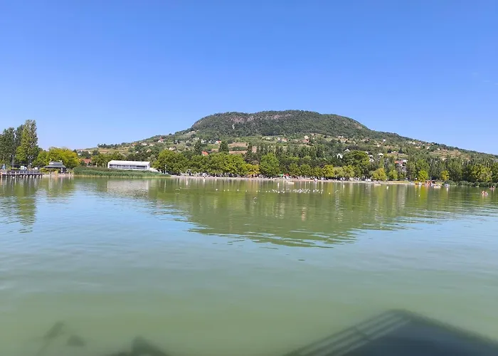 アパート Leda Vendeghaz