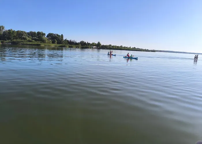 Leda Vendeghaz アパート *